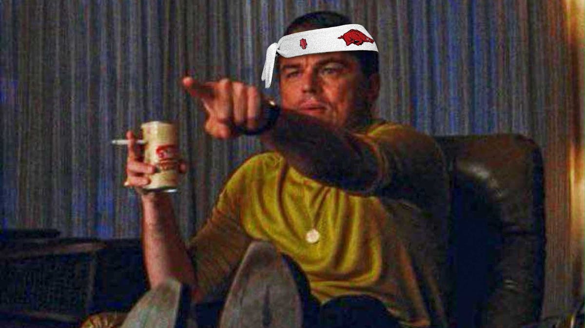Leo Pointing meme with Arkansas basketball (Razorbacks) headband