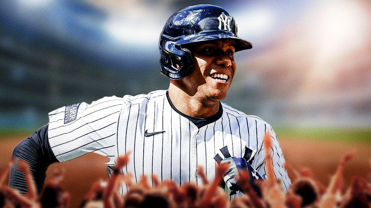Yankees star slugger Juan Soto smiling.