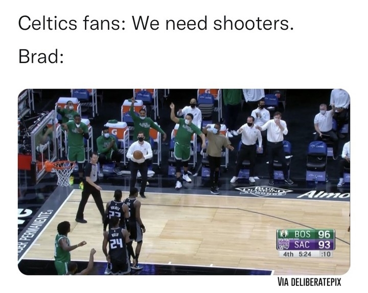 Pure dedication from the coach right there

 #nba #memes #celtics #kings #brad