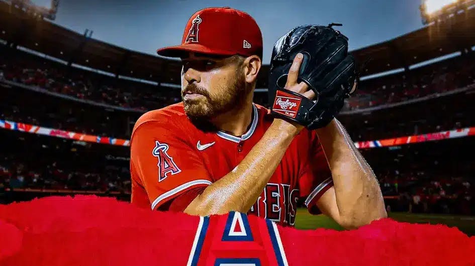 Angels, Matt Moore, Matt Moore Angels, Angels free agency, MLB Free Agency, Matt Moore in Angels uni with Angels stadium in the background