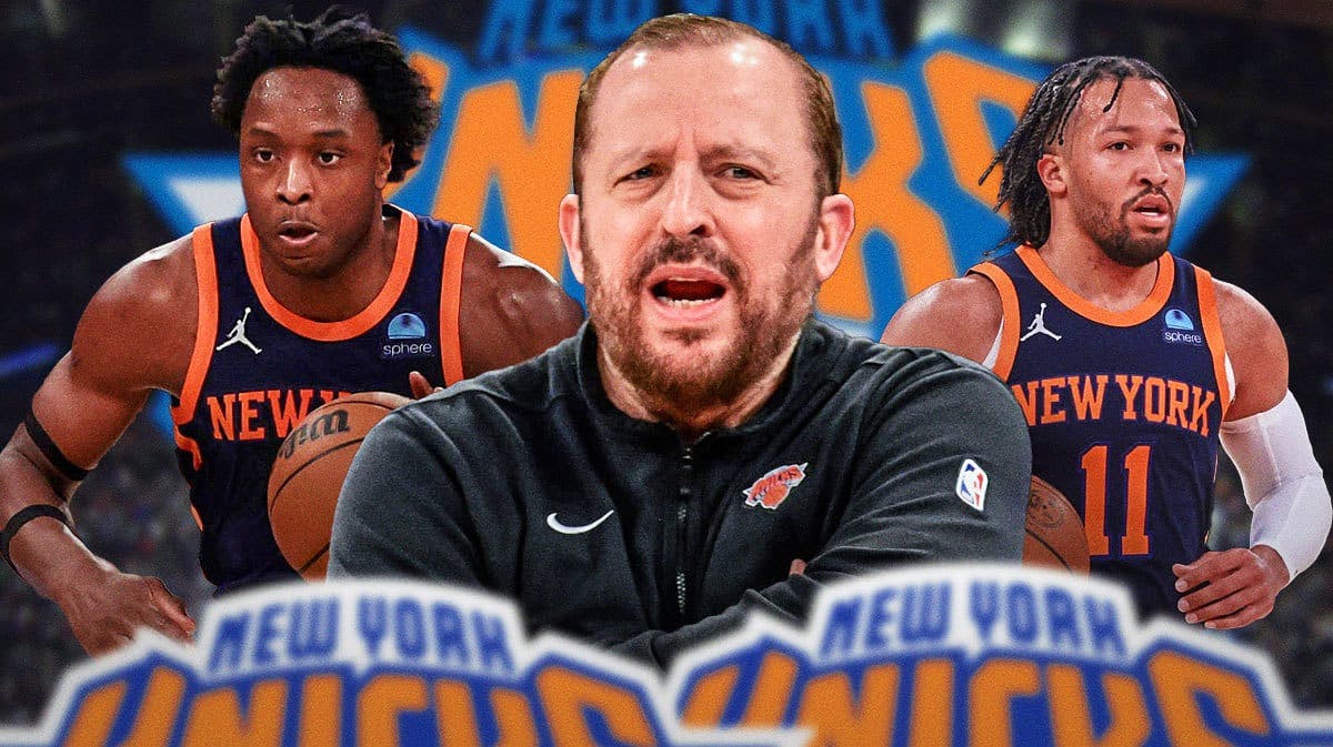 Tom Thibodeau in the middle, Jalen Brunson and OG Anunoby on either side of him (New York Knicks)