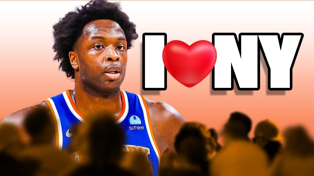 OG Anunoby saying "I love NY!" but with the red heart instead of the word "love."