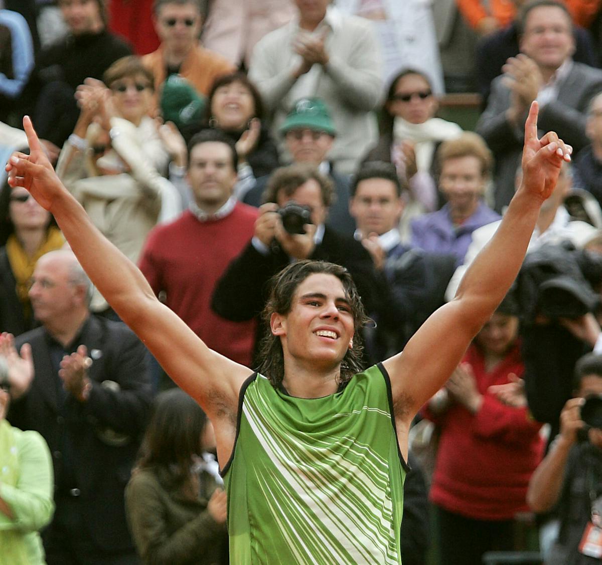 Rafael Nadal's Shirt from 2005 French Open Win Could Sell for $100K at Auction