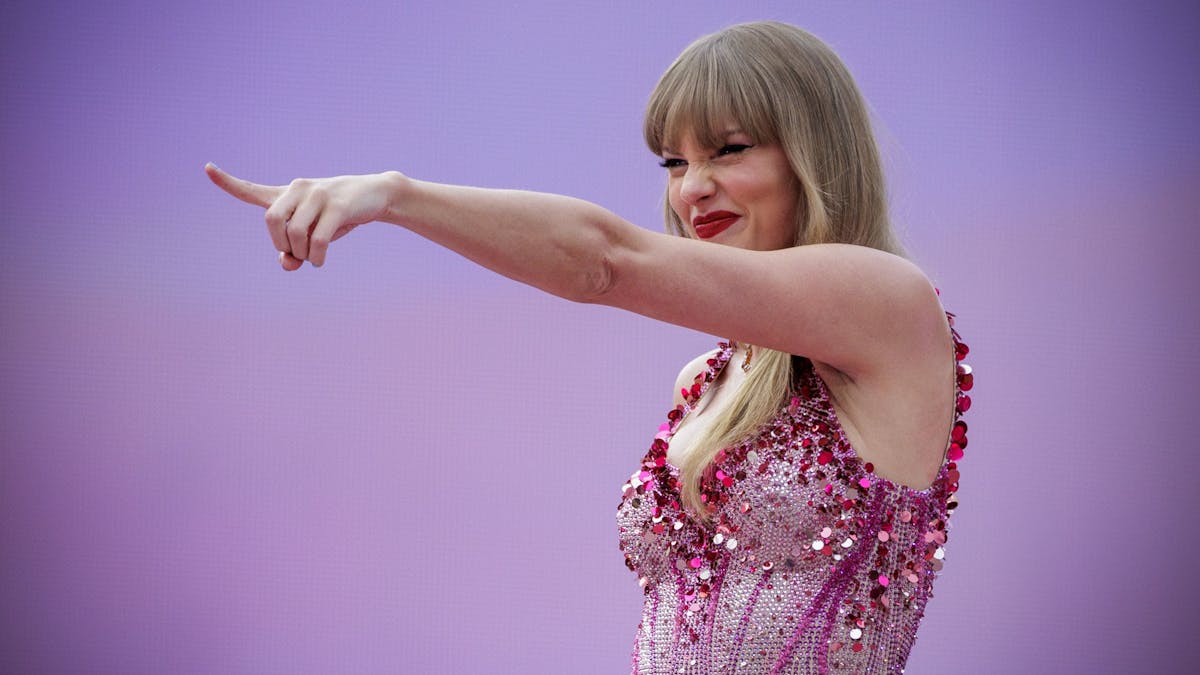 Swift tells Dublin fans she will remember their reaction ‘for rest of her life’