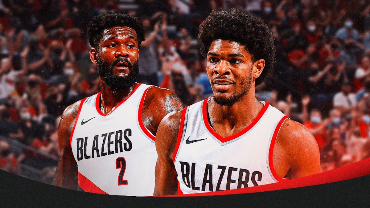 Justin Minaya contract Blazers roster, Scoot Henderson and Deandre Ayton with the Blazers arena in the background