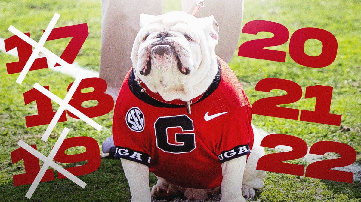 Georgia Bulldogs mascot Uga counting down the weeks that Georgia sits atop the AP Poll