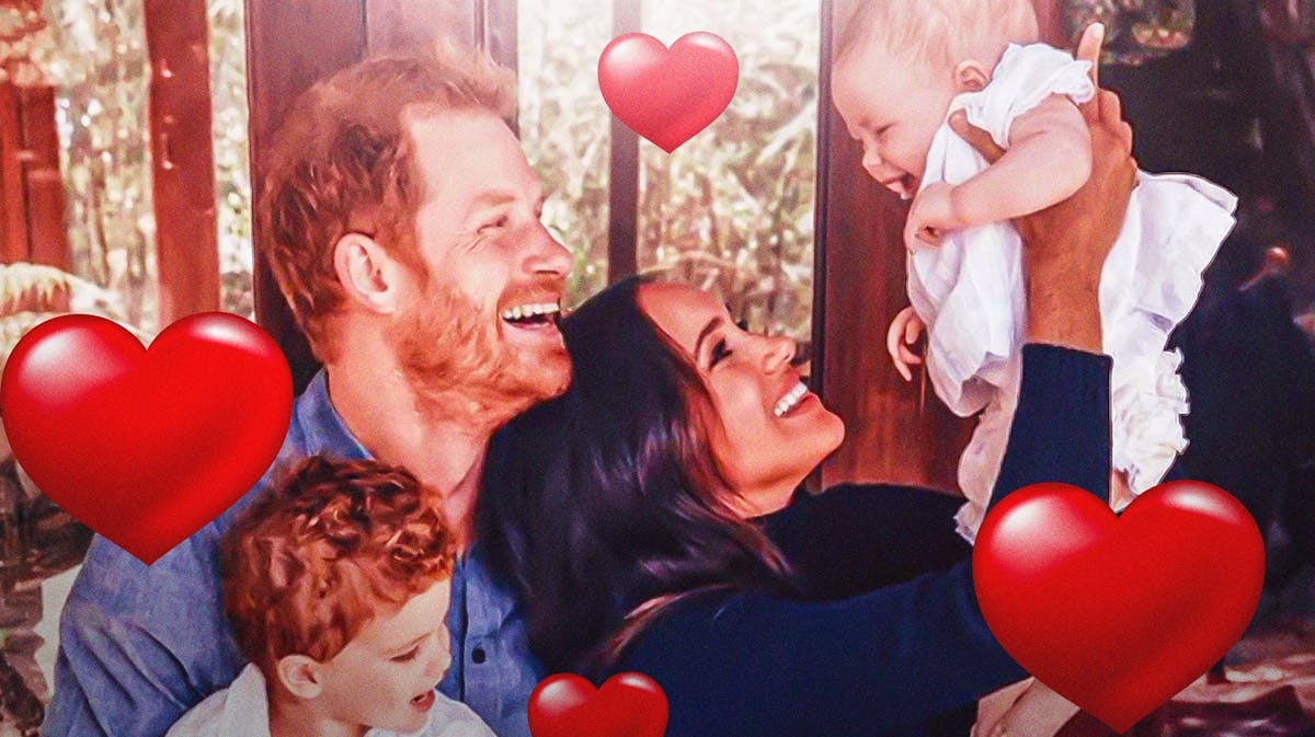 harry and meghan holding kids surrounded by hearts, prince harry, meghan markle, harry and meghan panel, Prince Archie