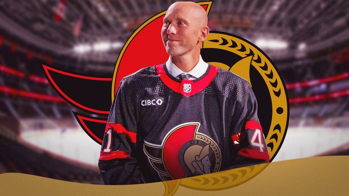 Retired goalie Craig Anderson in an Ottawa Senators jersey at the Canadian Tire Centre