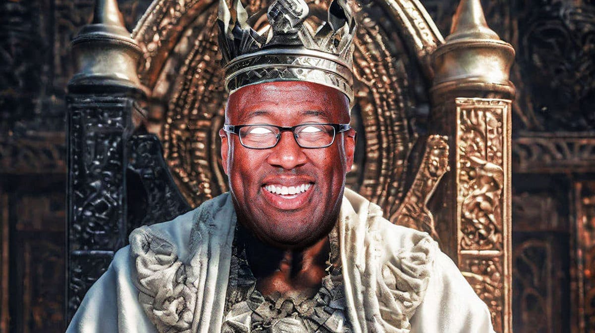 Kings' Mike Brown as a real king