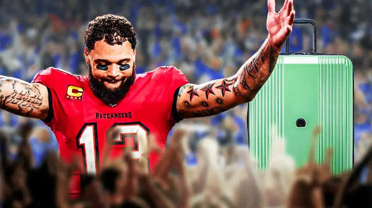 Photo: Mike Evans in Buccaneers gear with Lions fans in the back, and packed luggage