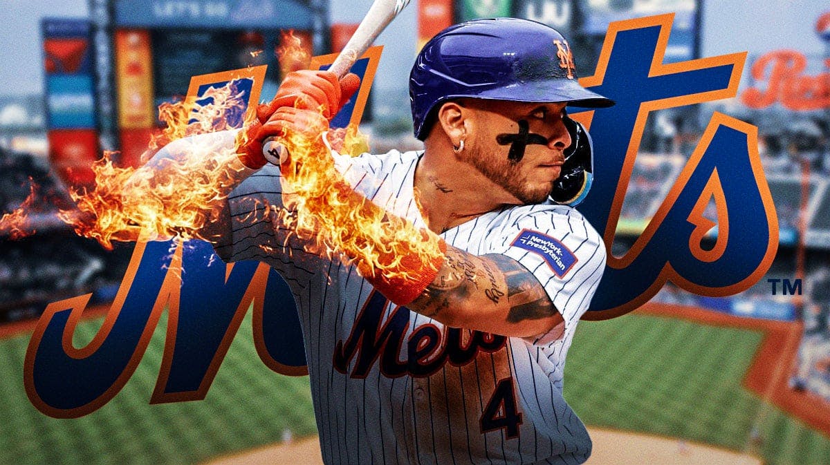 Mets Francisco Alvarez swinging a bat made of fire