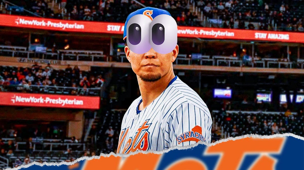 Kodai Senga looks at Mets logo with big eye emojis