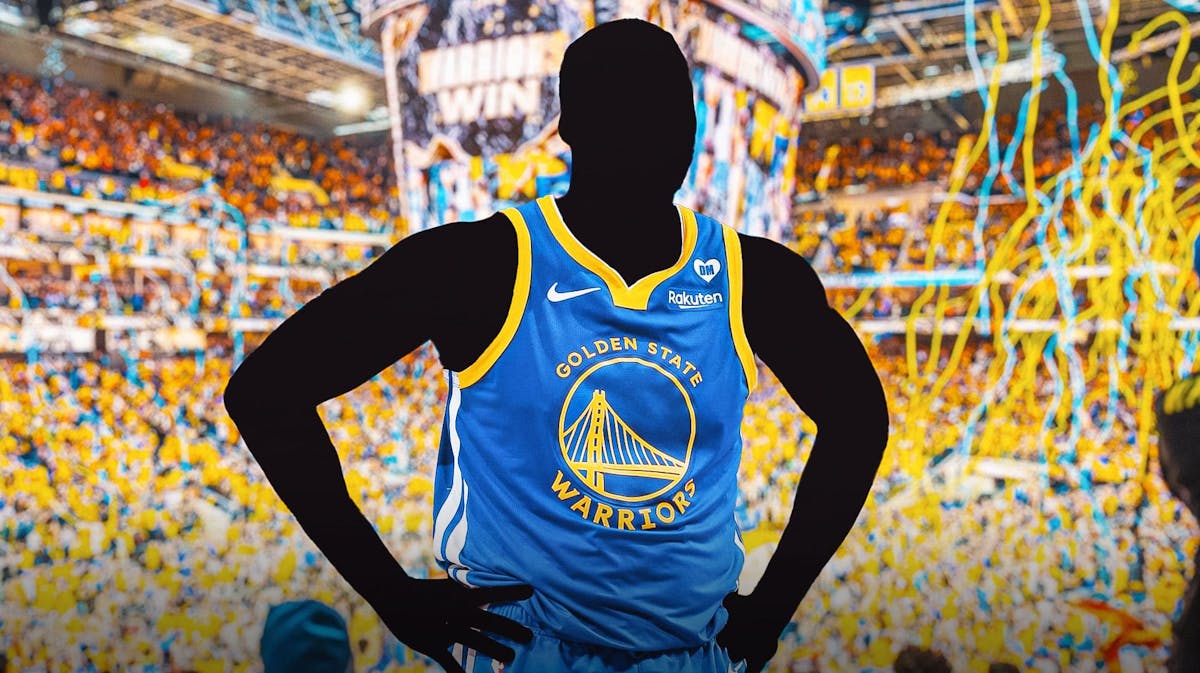 A mystery player in a Warriors jersey