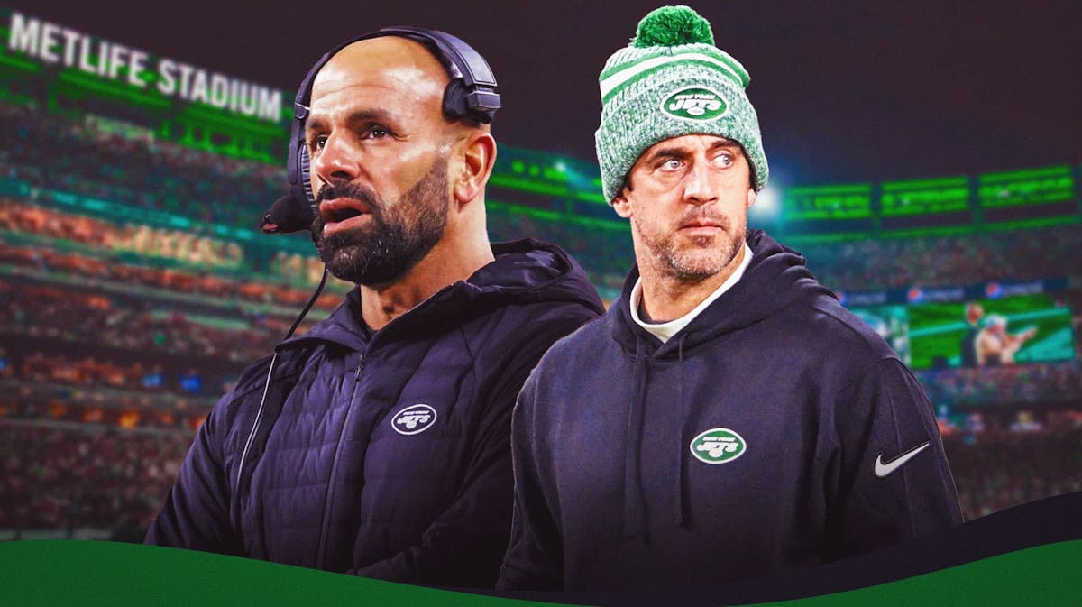 Robert Saleh and Aaron Rodgers in front of MetLife Stadium