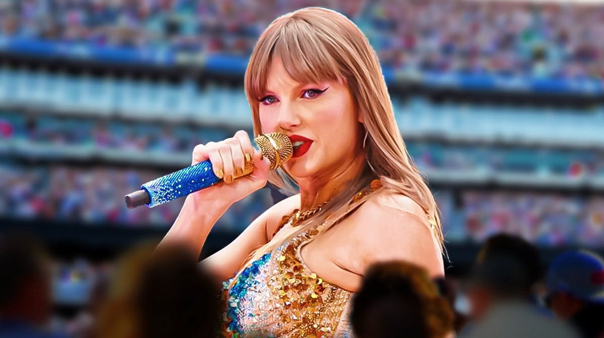 Taylor Swift on stage