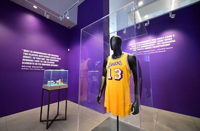 Wilt Chamberlain Game-Worn Lakers Jersey From 1972 NBA Finals Sells for $4.9M