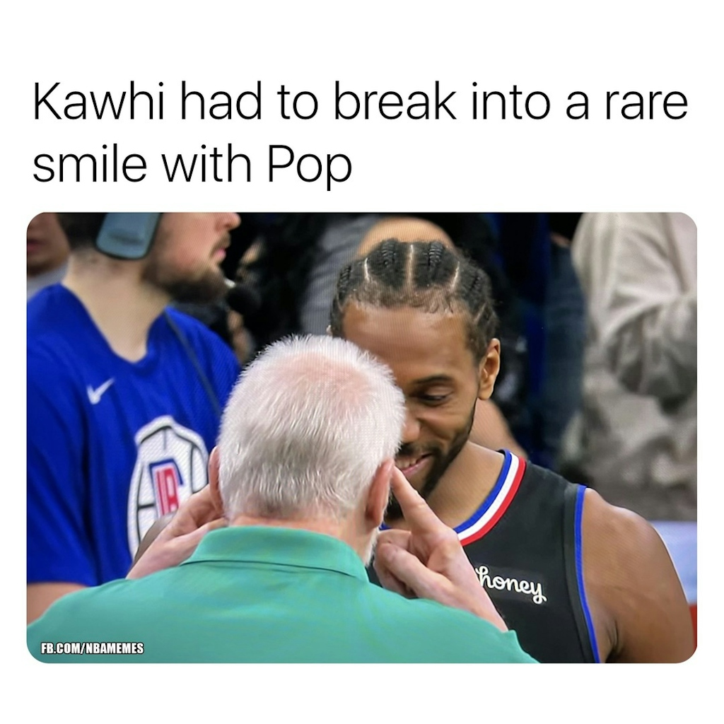 Rare show of emotions from Kawhi 

#KawhiLeonard #Kawhi #GreggPop #Spurs