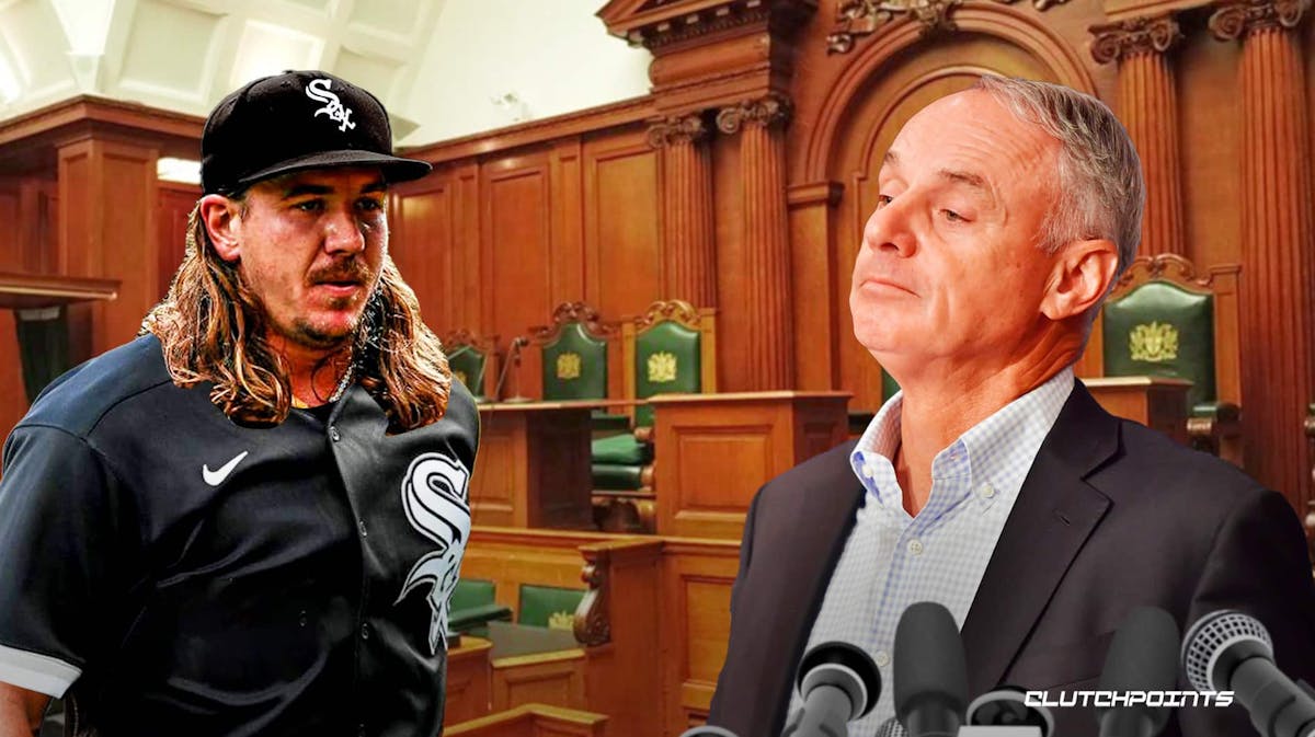 Mike Clevinger, Rob Manfred, White Sox, domestic violence, administrative leave