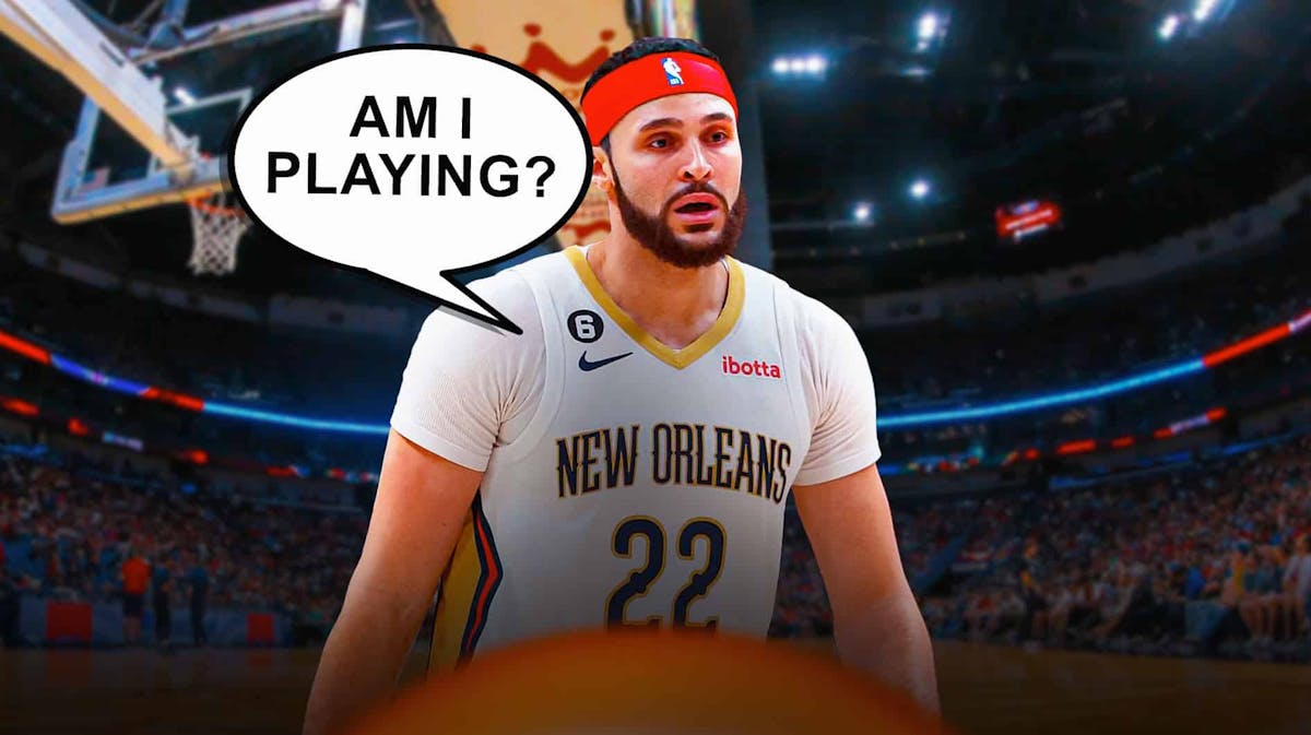 Larry Nance Jr. asking 'Am I playing" with the Pelicans arena in the background, Larry Nance Pelicans Pelicans injury