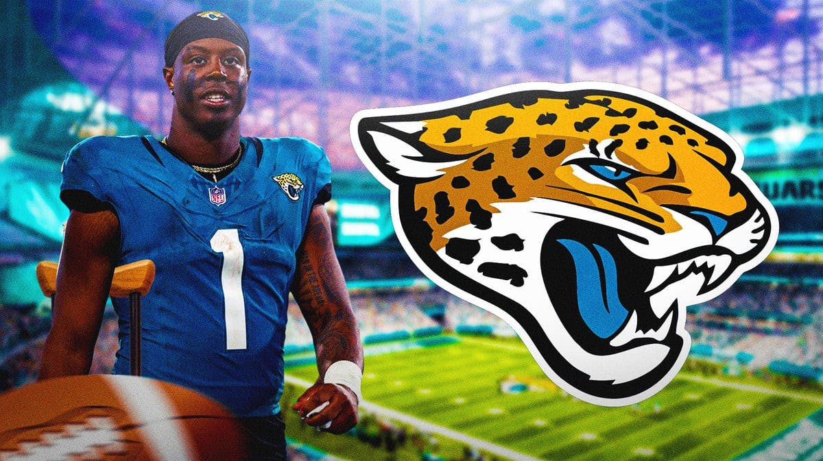 Jaguars saw Travis Etienne leave momentarily against the Steelers due to an ankle injury