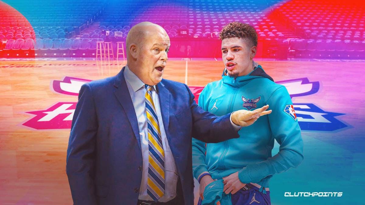 Hornets' Steve Clifford talking to LaMelo Ball