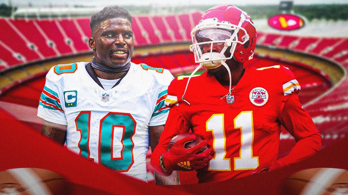 Photo: Tyreek Hill in Dolphins uniform with Marquez Valdes-Scantling in Chiefs uniform