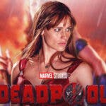 Jennifer Garner as Elektra behind MCU Deadpool 3 logo.