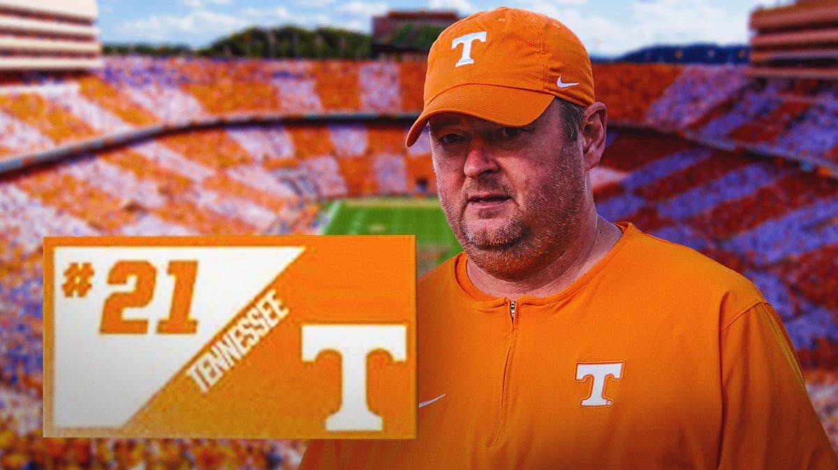 Tennessee football head coach Josh Heupel with the Tennessee College Football Playoff ranking