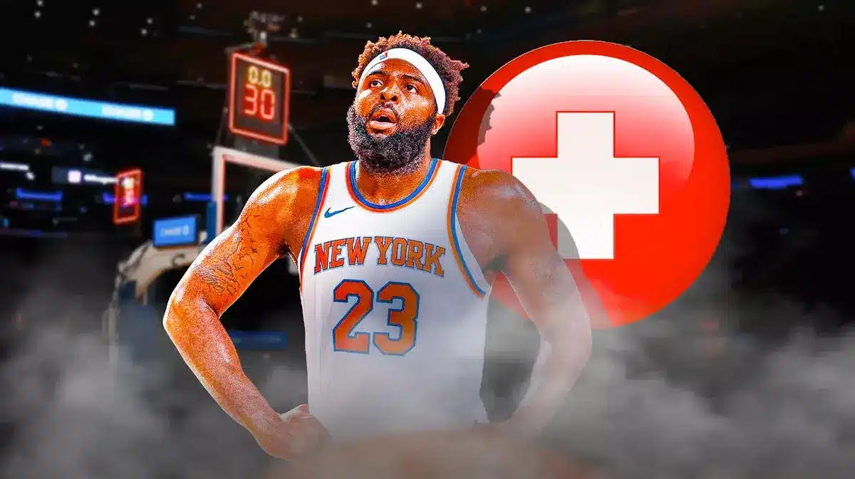Mitchell Robinson (Knicks) with medical cross symbol