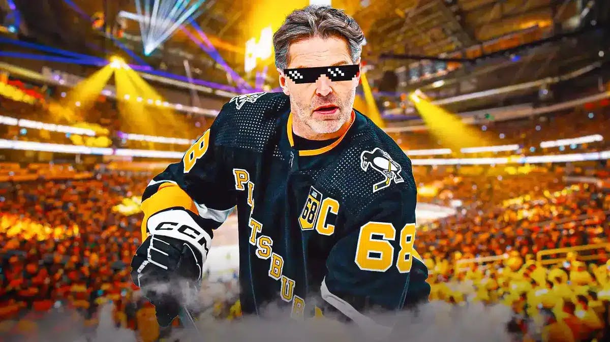 Jaromir Jagr (Penguins) with deal with it shades