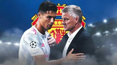 Ole Gunnar Solskjaer and Cristiano Ronaldo in front of the Manchester United logo