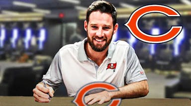 Former Tampa Bay Buccaneers quarterback Ryan Griffin is now a coach with the Chicago Bears