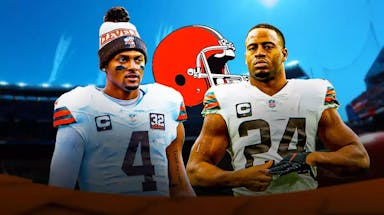 Browns' Deshaun Watson stands next to Nick Chubb amid contract talks