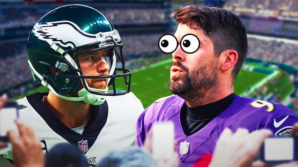 Jake Elliott on one side, Justin Tucker on the other side with the big eyes emoji over his face