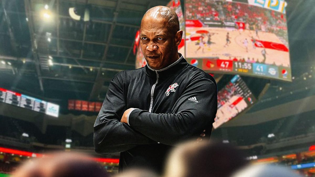 Louisville basketball, Cardinals, Kenny Payne, Kenny Payne fired, Kenny Payne Louisville, Kenny Payne looking upset with Louisville basketball arena in the background