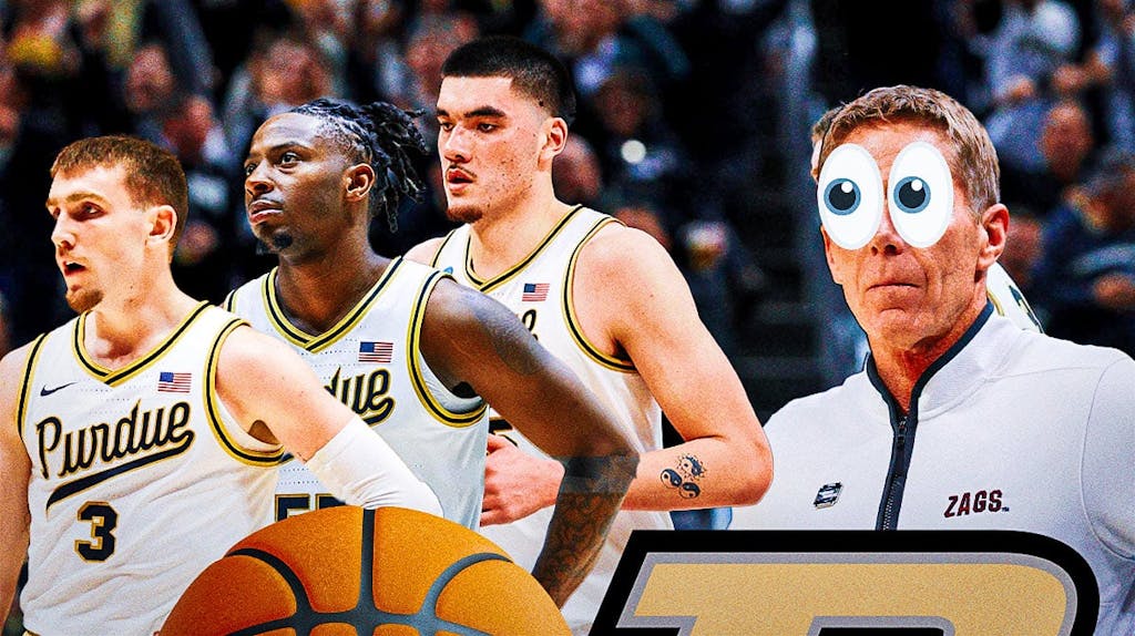 Mark Few looking at Purdue basketball players with his eyes bugged out.