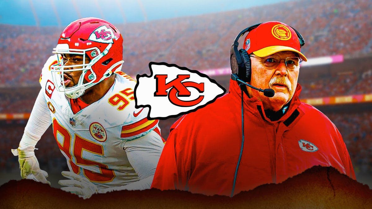 Chiefs' Andry Reid stands next to Chris Jones amid contract talks, Super Bowls watch from stadium