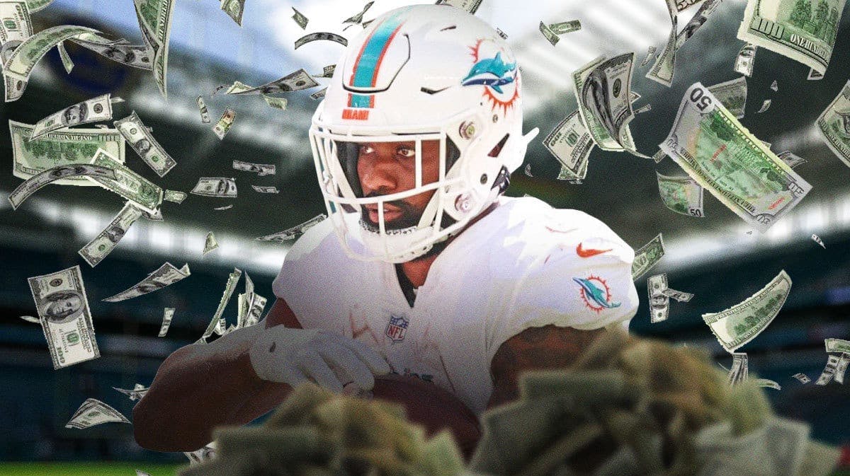 Dolphins' Raheem Mostert surrounded by money