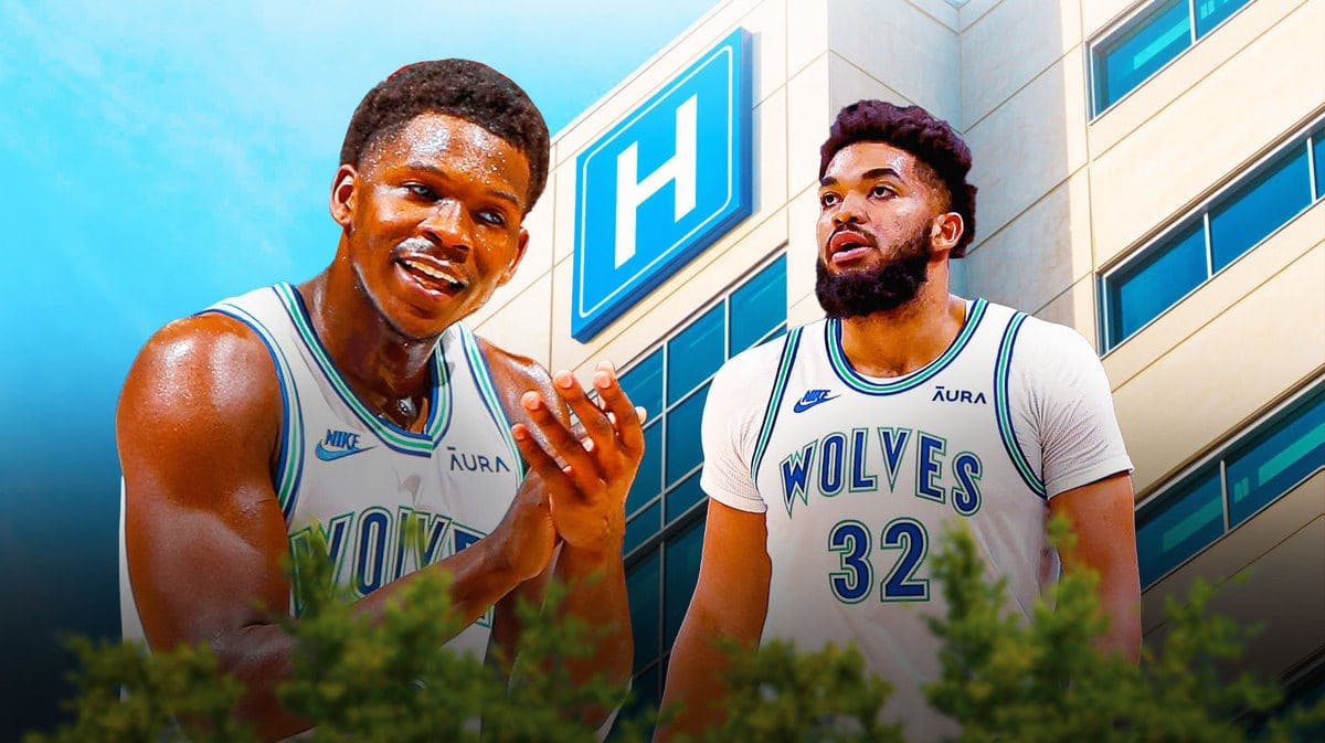 Timberwolves Chris Finch and Greg Taylor mentees Karl-Anthony Towns and Anthony Edwards before NBA Playoffs