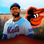 Former Mets reliever Yohan Ramirez, Orioles, Oriole Park at Camden Yards in back