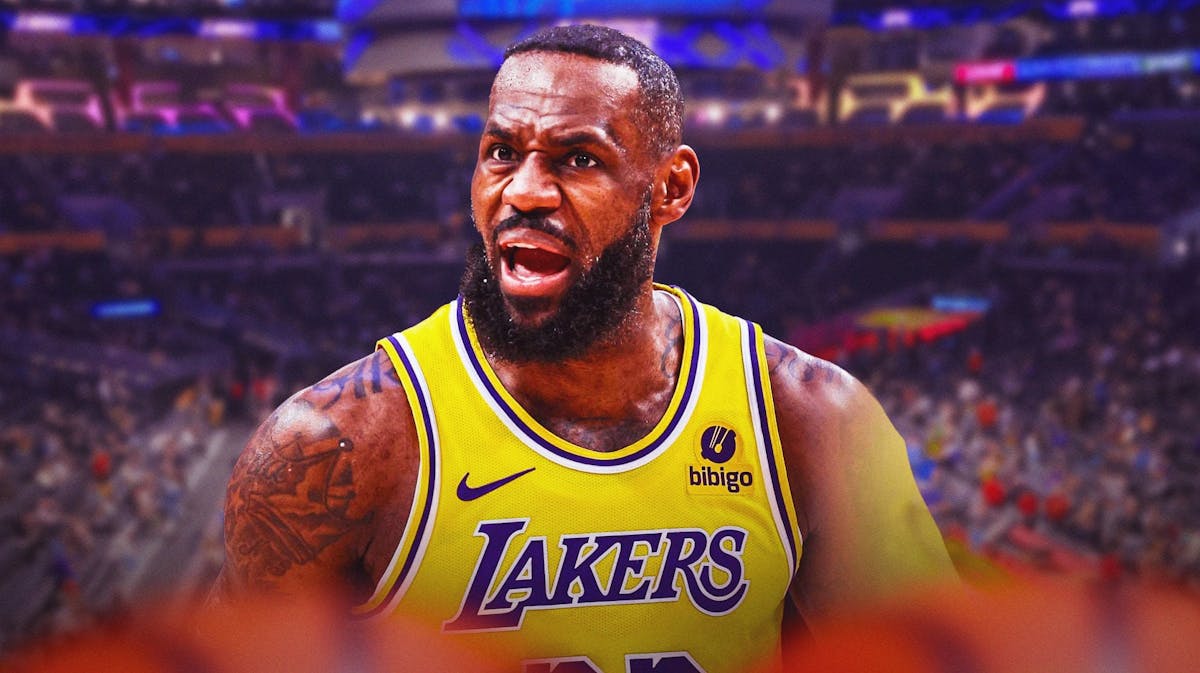 LeBron James and the Lakers took on the Wizards as a LeBron elbow took center stage.